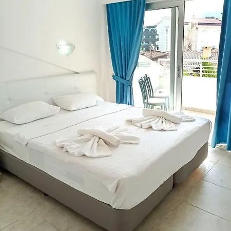 Hotell Navy İçmeler