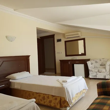 Navy Hotell İçmeler